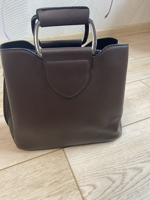 Сумка женская , абсолютно новая.