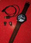 Smartwatch wraz ze słuchawkami, używany