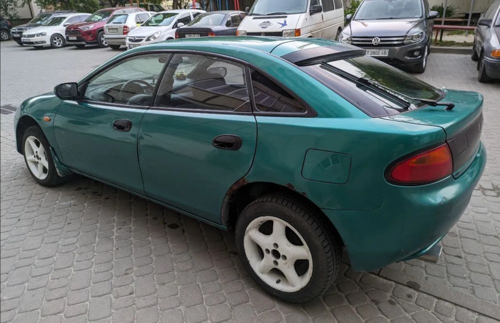 Продається Mazda 323f