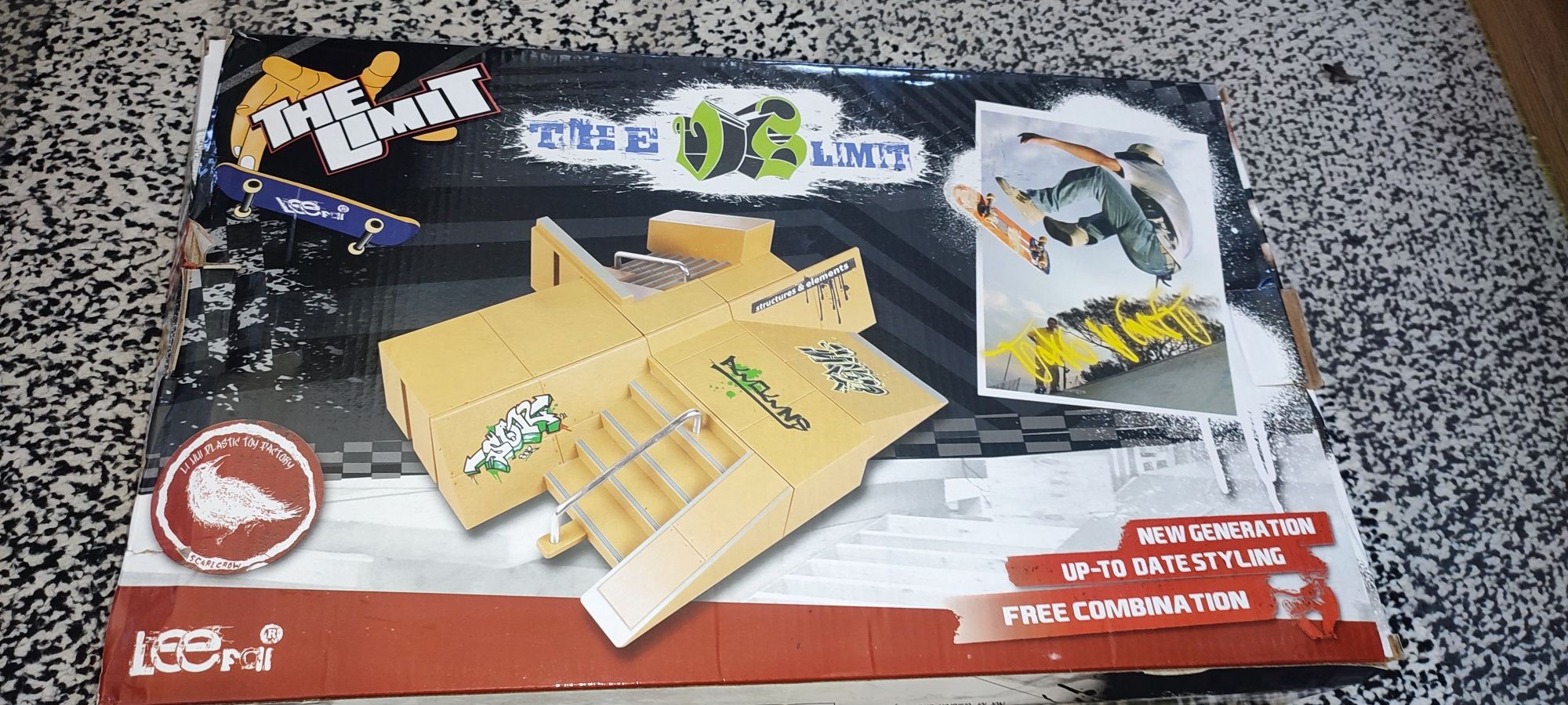 Nowy Skatepark na fingerboard.