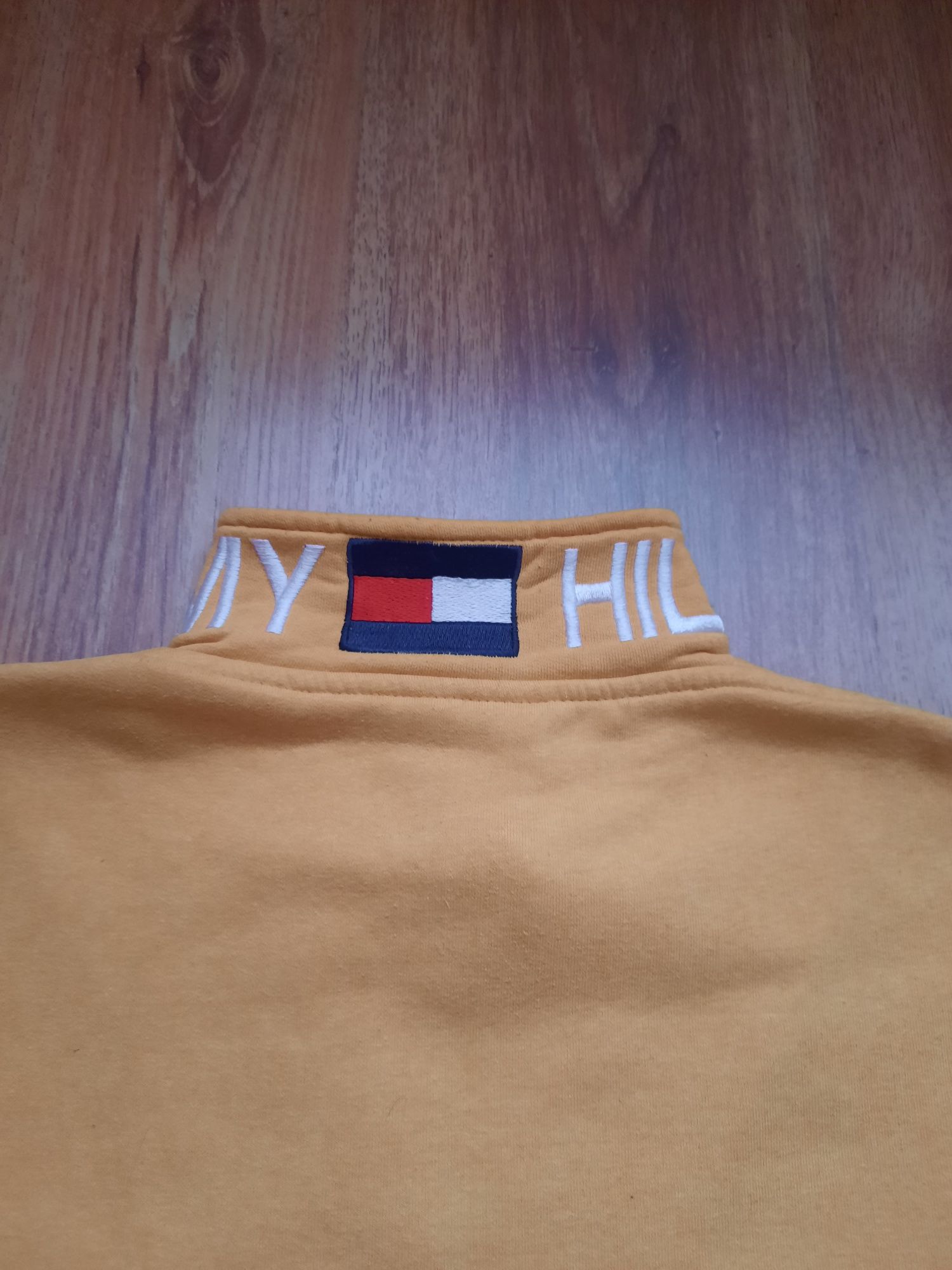 Tommy Hilfiger размера М