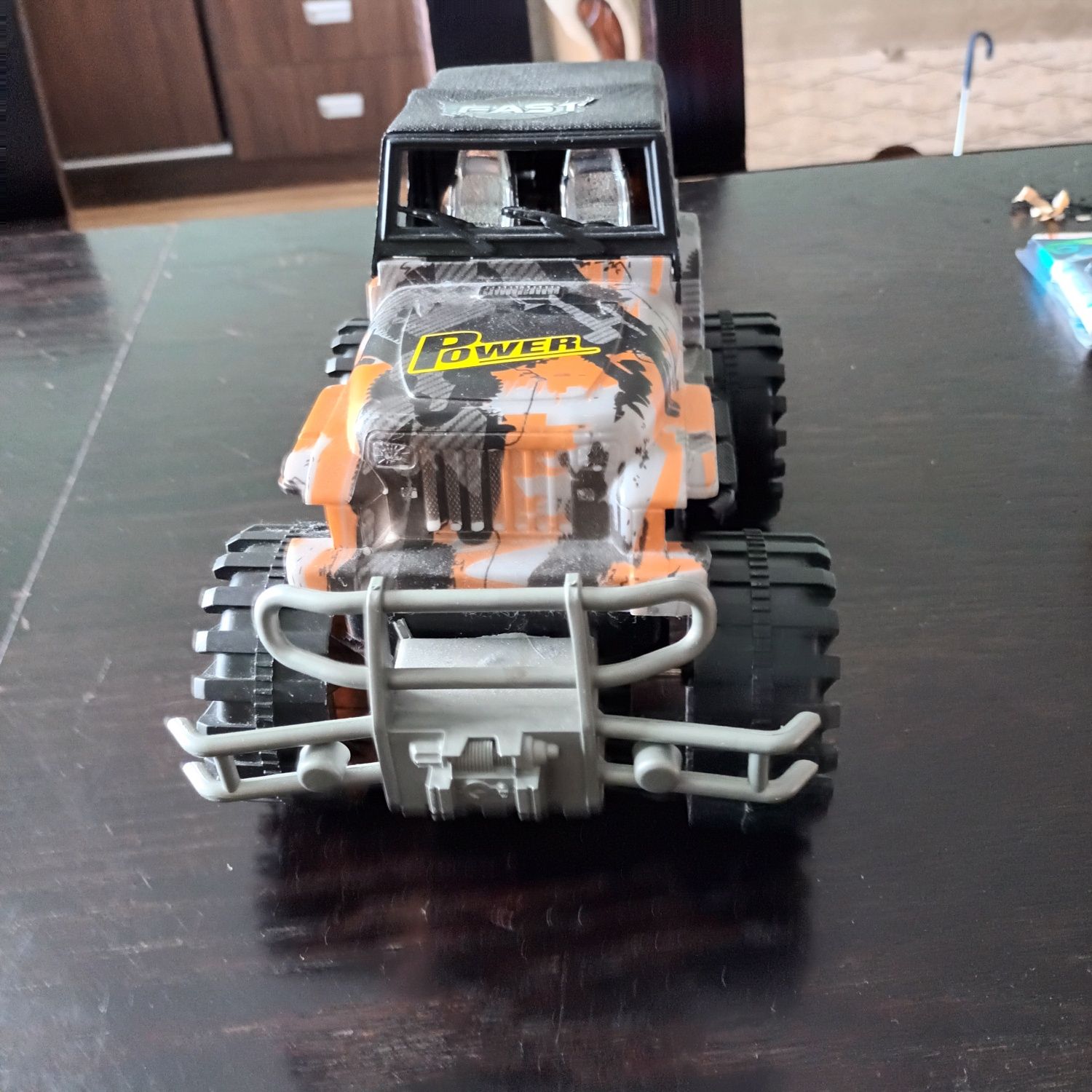 Autko monster truck