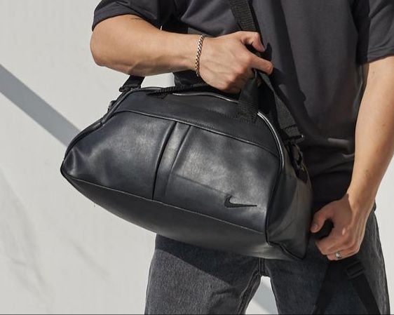 Сумка спортивная кожаная мужская Nike, сумка груша, сумка для зала