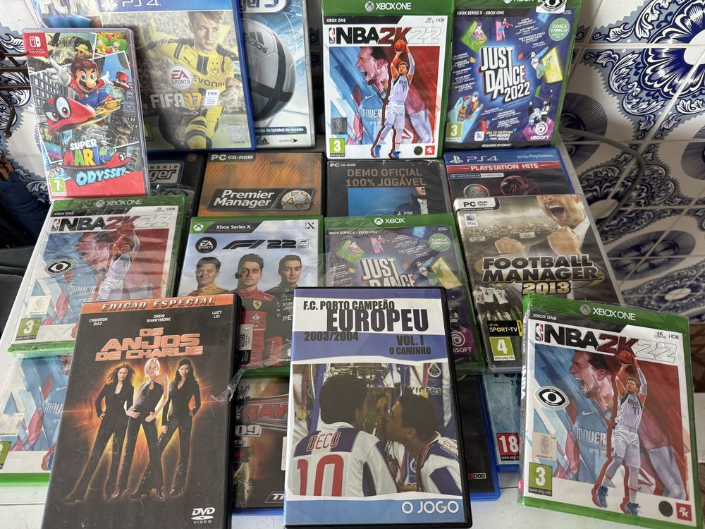 Jogos diversos para consolas