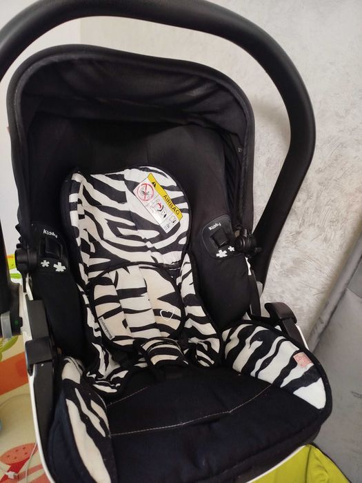 Автокресло- люлька Kiddy Evolution Pro 2.