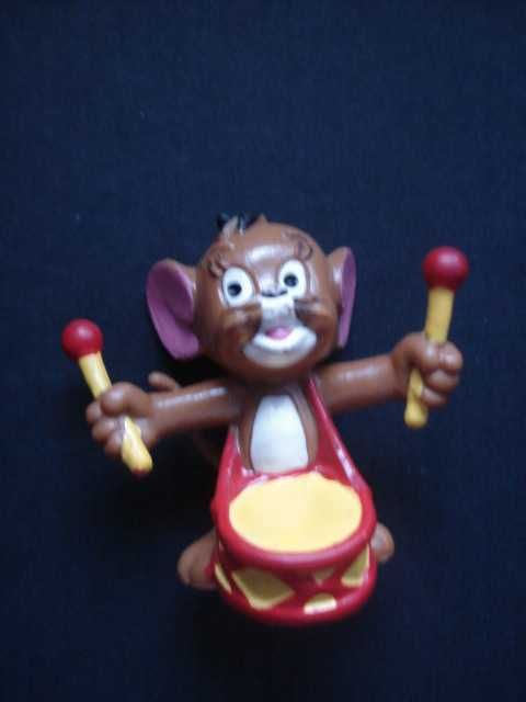 Rara e Antiga mini figura do Tom e Jerry fabricada no ano de 1967