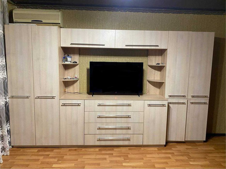 Стенка в гостинную под ТВ Cамовывоз