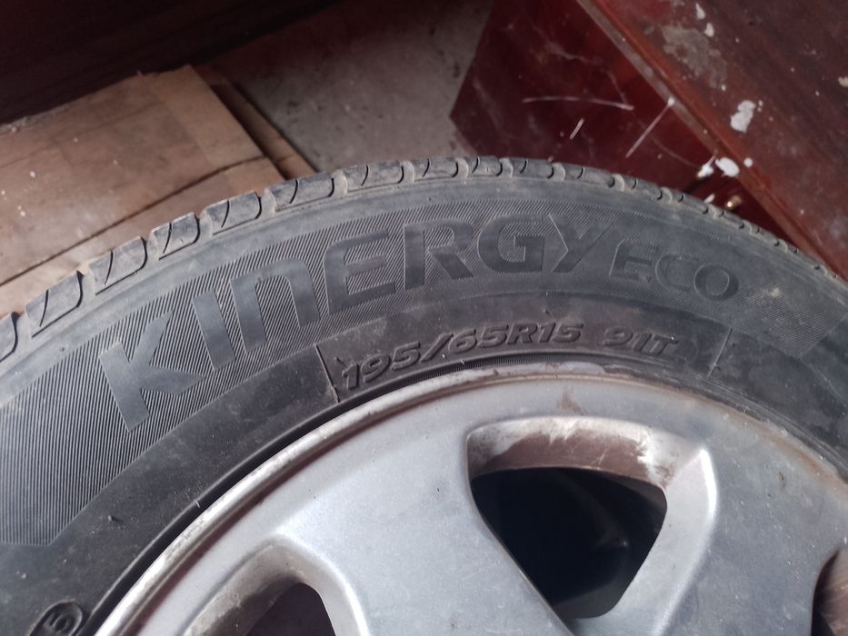 Диски з шинами Opel Zafira A. Комплект