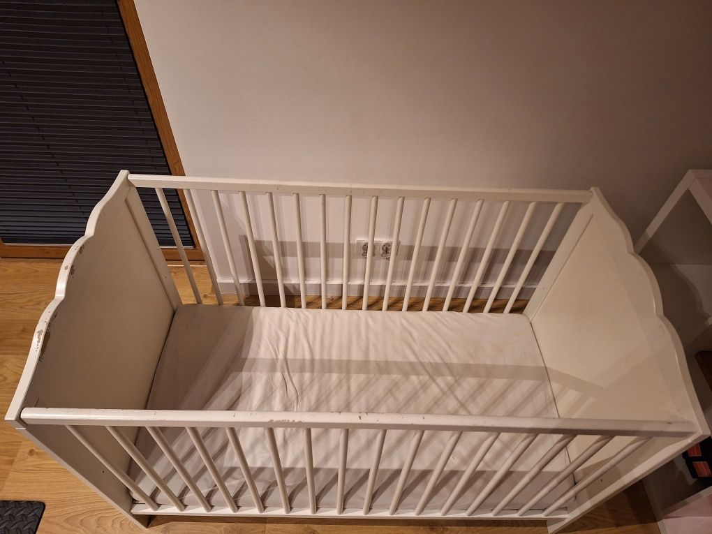 Łóżeczko Ikea_materac 120x60 cm