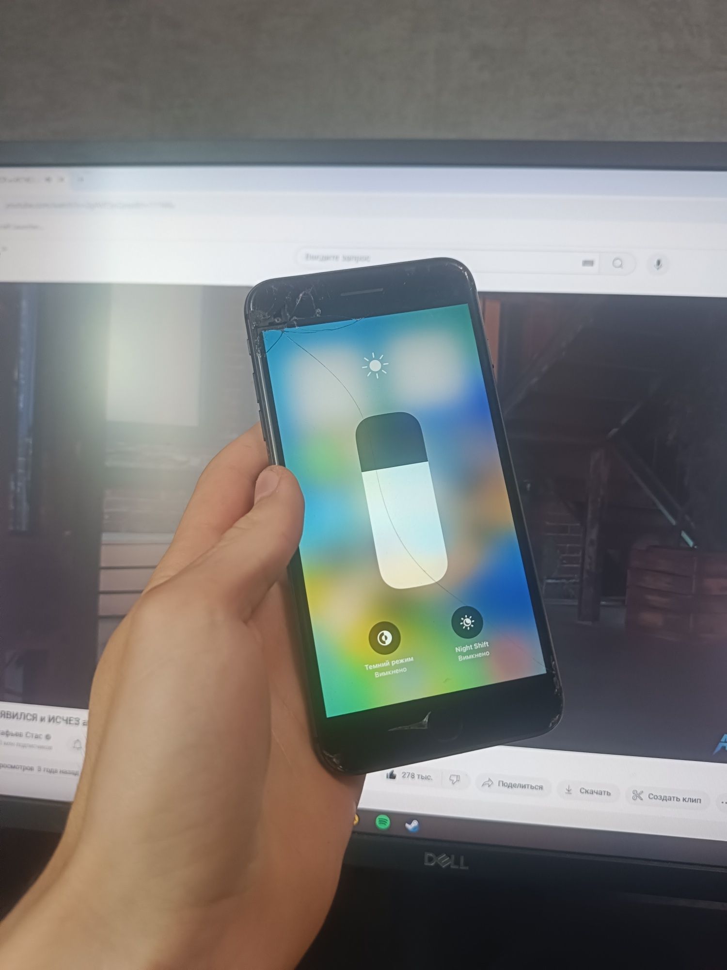 iPhone 8 plus 64gb