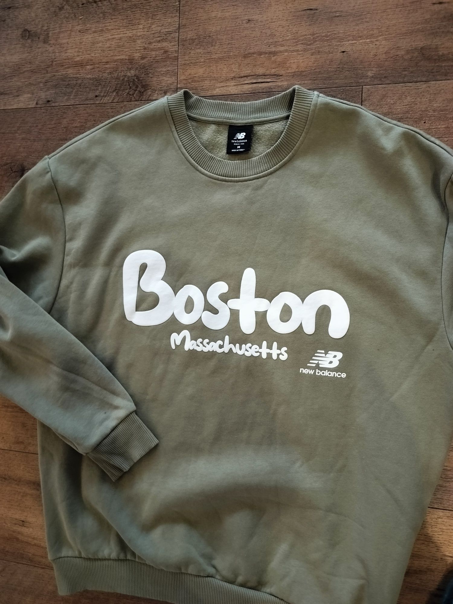 Nowa bluza new balance boston m 38