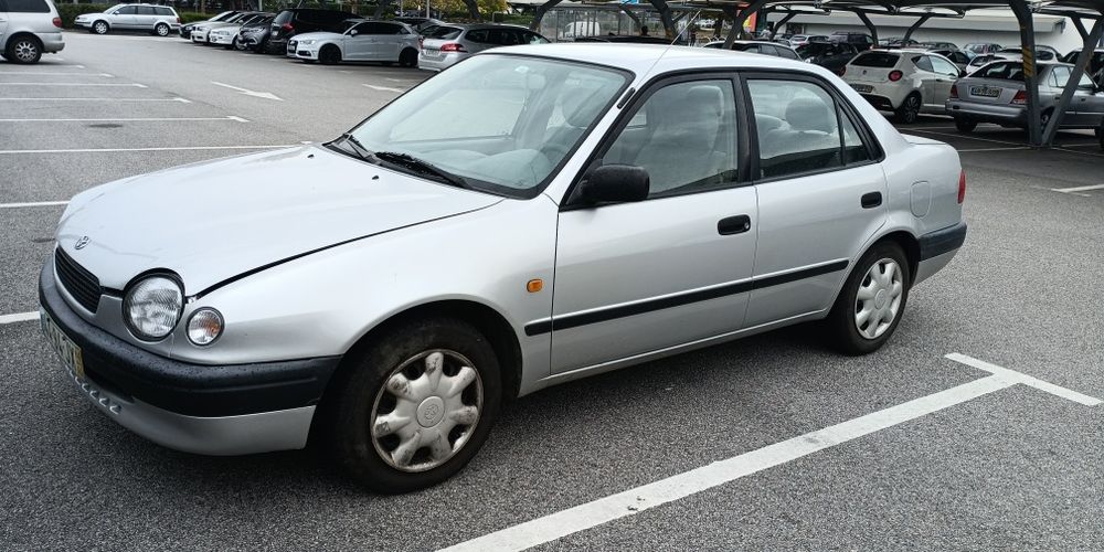 Toyota corolla 1998