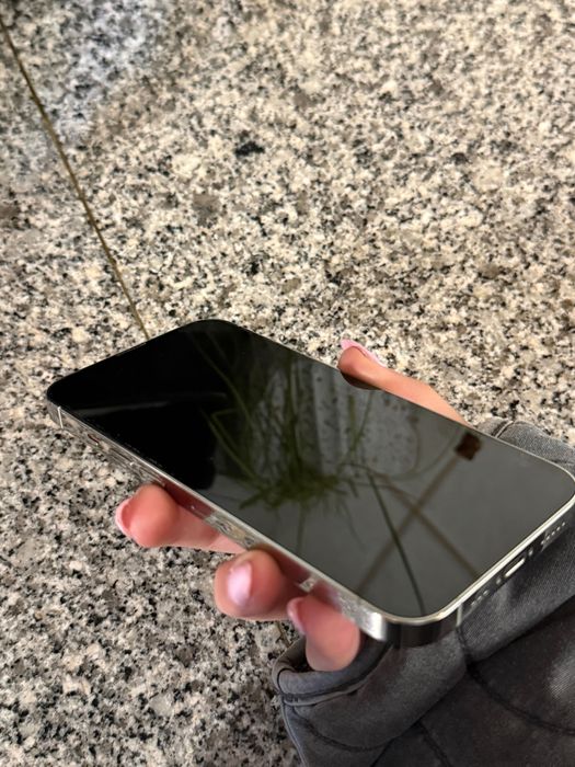 IPhone 13 Pro impecável (valor negociável)