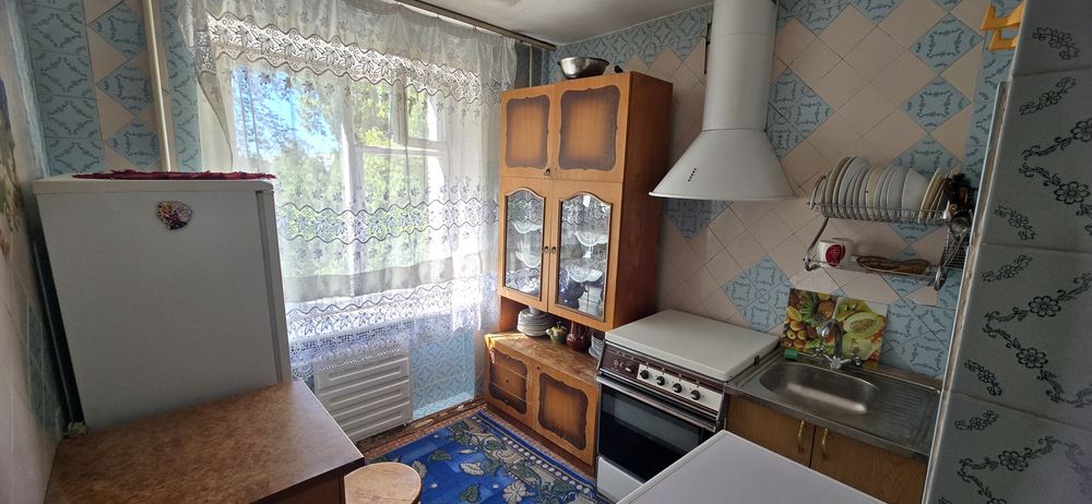 Продаж 2-х кімнатної квартири в цегляному будинку на масиві Незалежнос