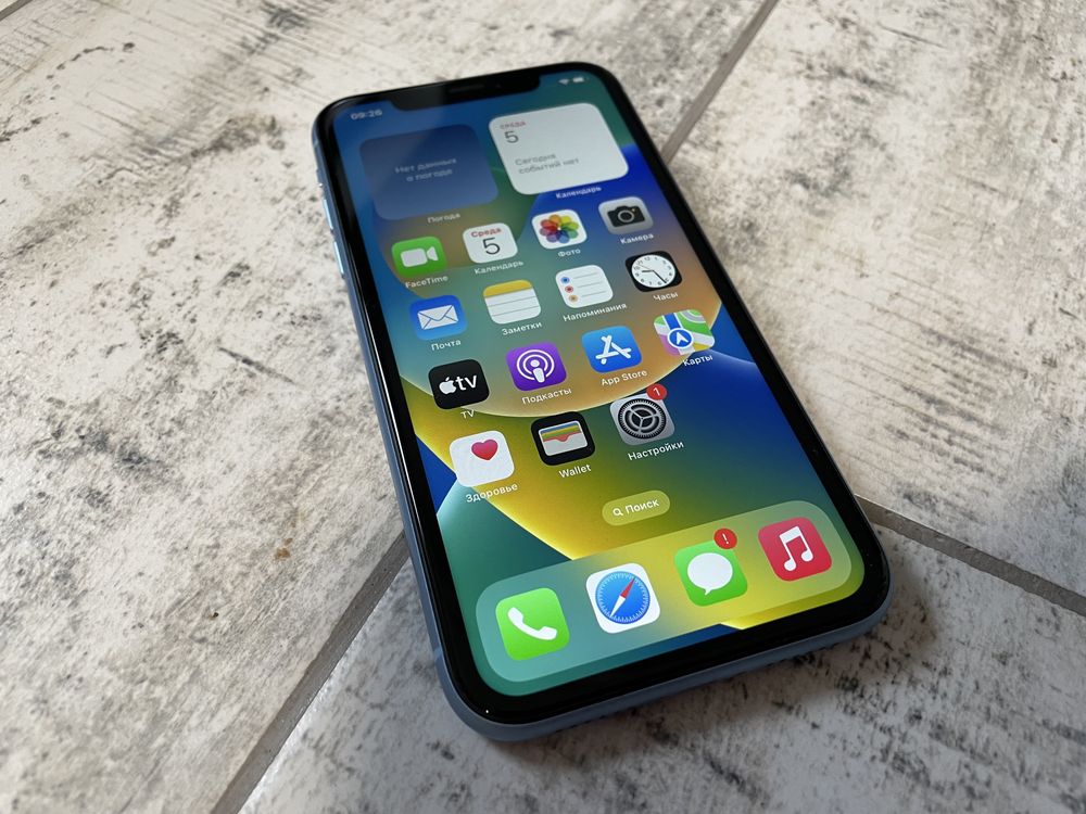 iPhone XR неверлок 64Gb