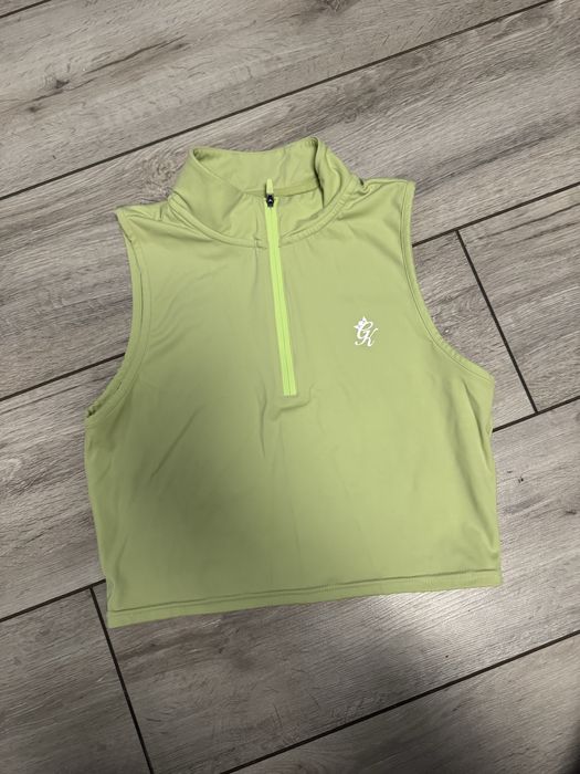 Лот жіночого одягу