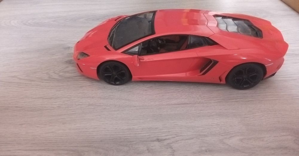 Auto na pilota Lamborghini pilot wysyłka