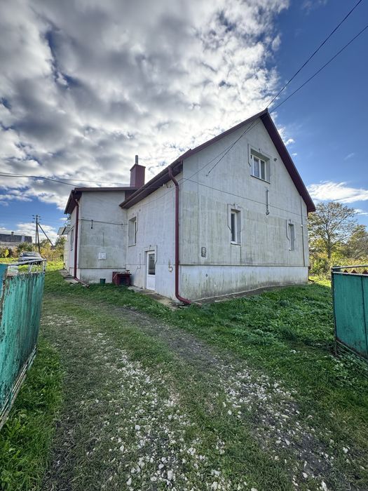 Будинок заходь і живи в м.Кременець Тернопільська обл.