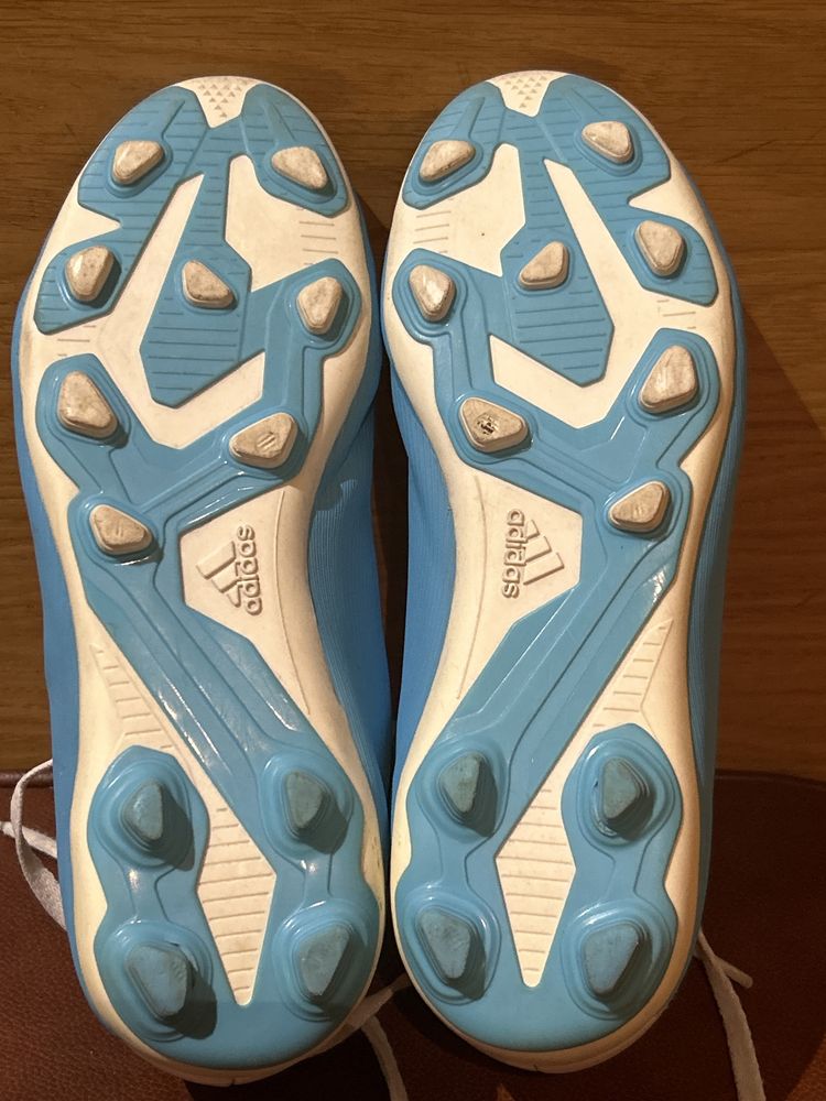 Chuteiras Adidas 36 futebol