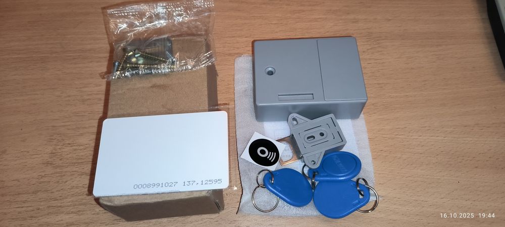 Продам мебельный замок