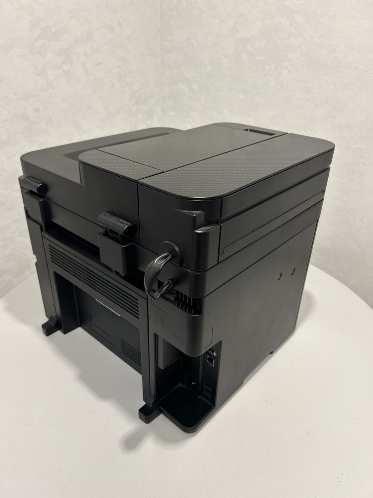 Лазерний БФП (мфу) Canon mf217w + Wi-Fi в ідеальному стані!
