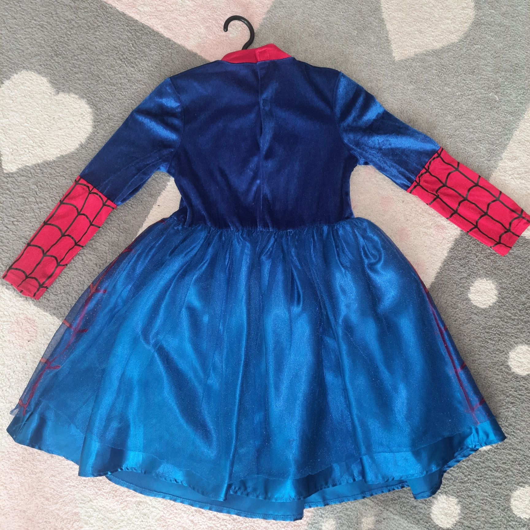 Kostium/strój/sukienka  spiderman -ka marvel 128 podświetlany pająkk