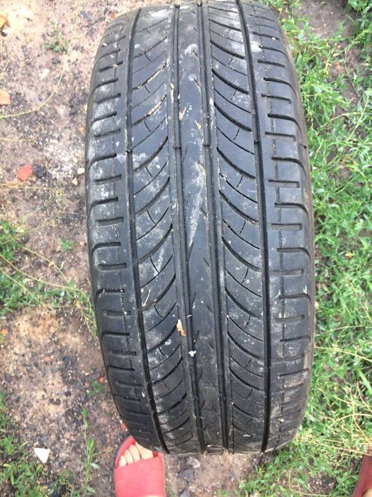 Продам шины 205/55/R16 Б/У всесезонки