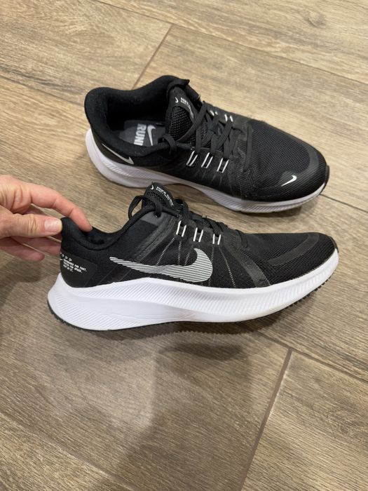 Женские кроссовки Nike