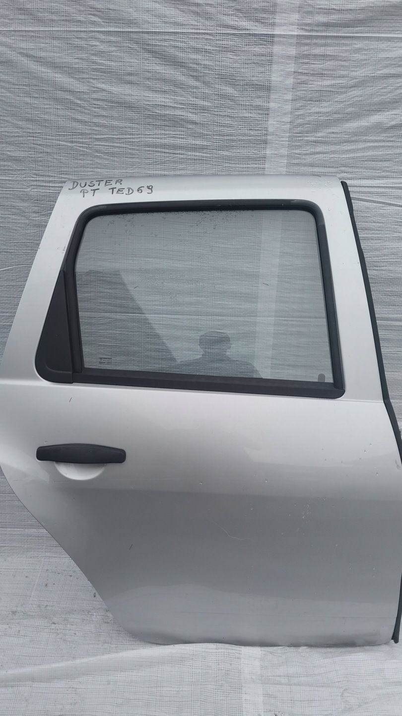 Drzwi Prawe tył Tylne Dacia Duster i 1 TED69