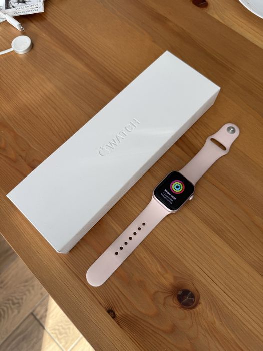 Apple Watch Series 9 41mm GPS – uszkodzony, w pełni sprawny