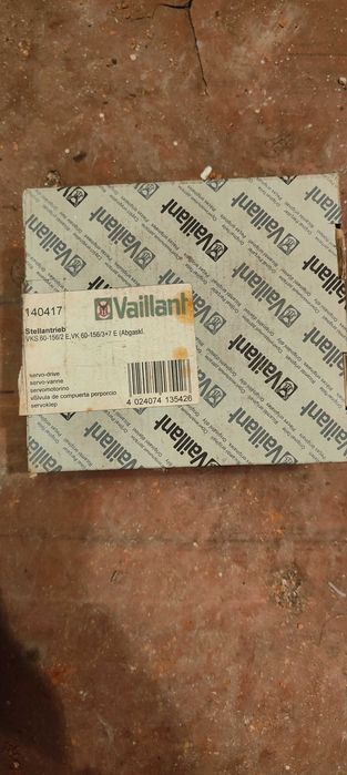 Siłownik Vaillant 140417