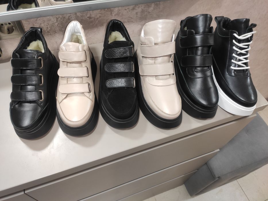 Ботинки женские, зимние, разные модели