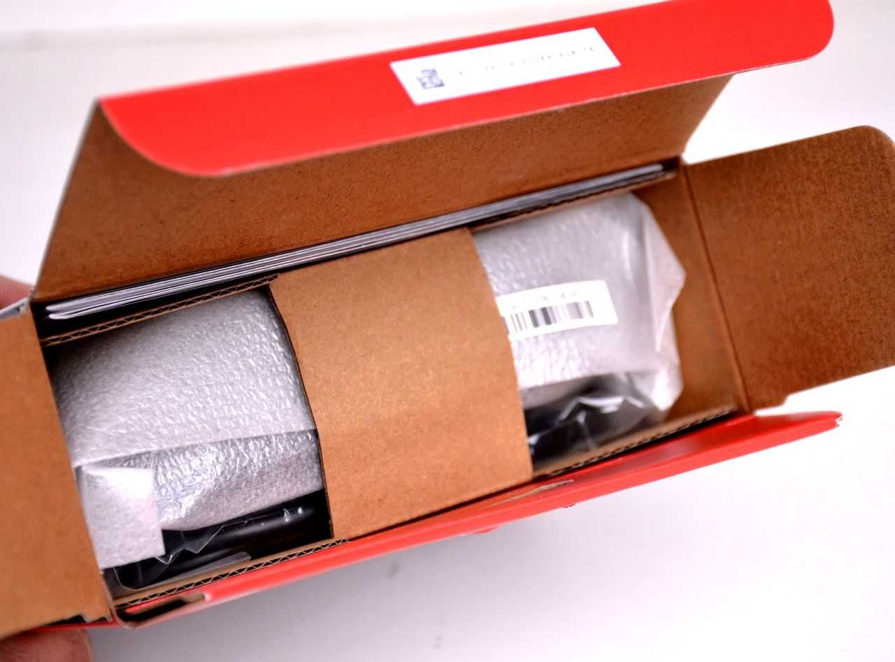 Kontroler NINTENDO Switch Pro HAC-A-FSSKA Nowy