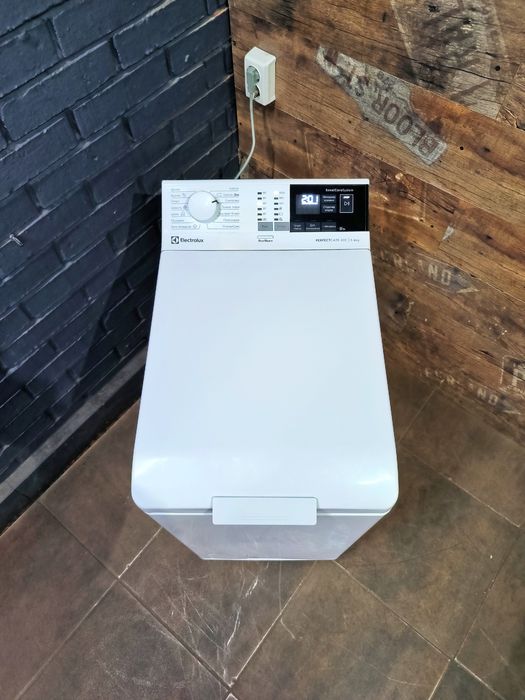 Вертикальная стиральная/пральна машина Electrolux EW6T4R062, доставка