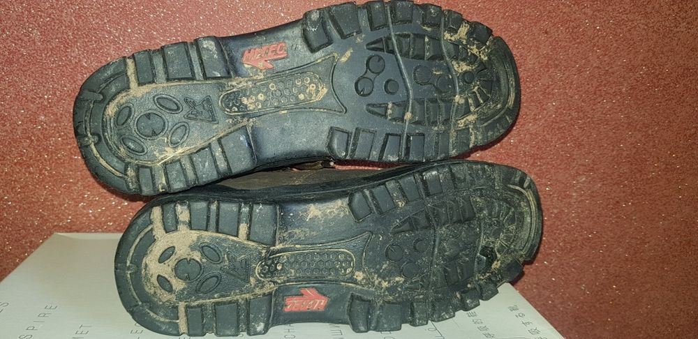 Черевики Hi-Tec Lady Utah 39 нубук ботинки