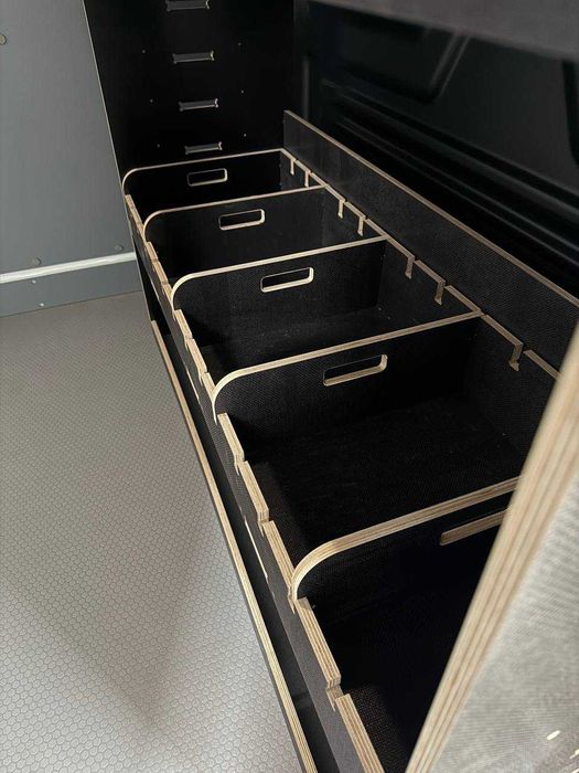 Стелаж автомобільний