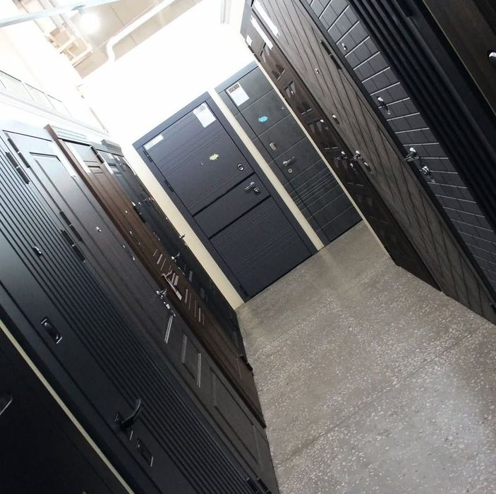 Двері Входные двери Бронедвери противопожарные двери железные двери