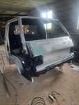 Cabine de l300 boas condiçöens e mais Material