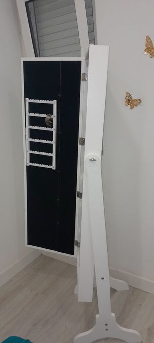 Espelho de maquiagem para senhorinhas com Perfumace e guarda jóias