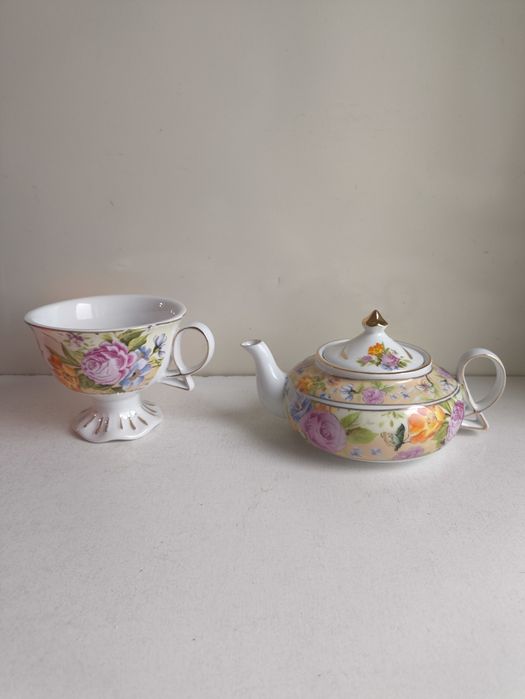 Сервиз фарфор (3TA1293) 1 чайник + 1 чашка  (200/400 мл чашка/ Yamasen