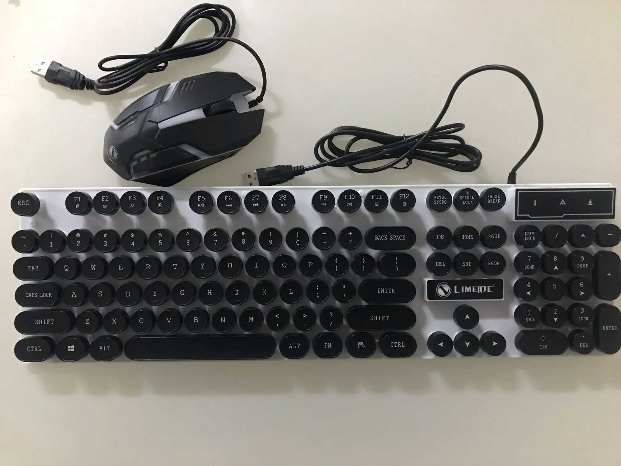 Игровая клавиатура с подсветкой GTX300 + игровая мышка