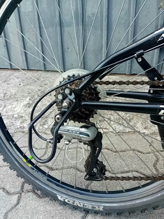 Bicicleta impecável