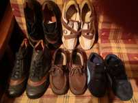Sapatos novos de homem