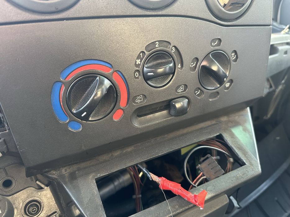 Panel nawiewu iveco daily 3 00-06 ogrzewania sterowania