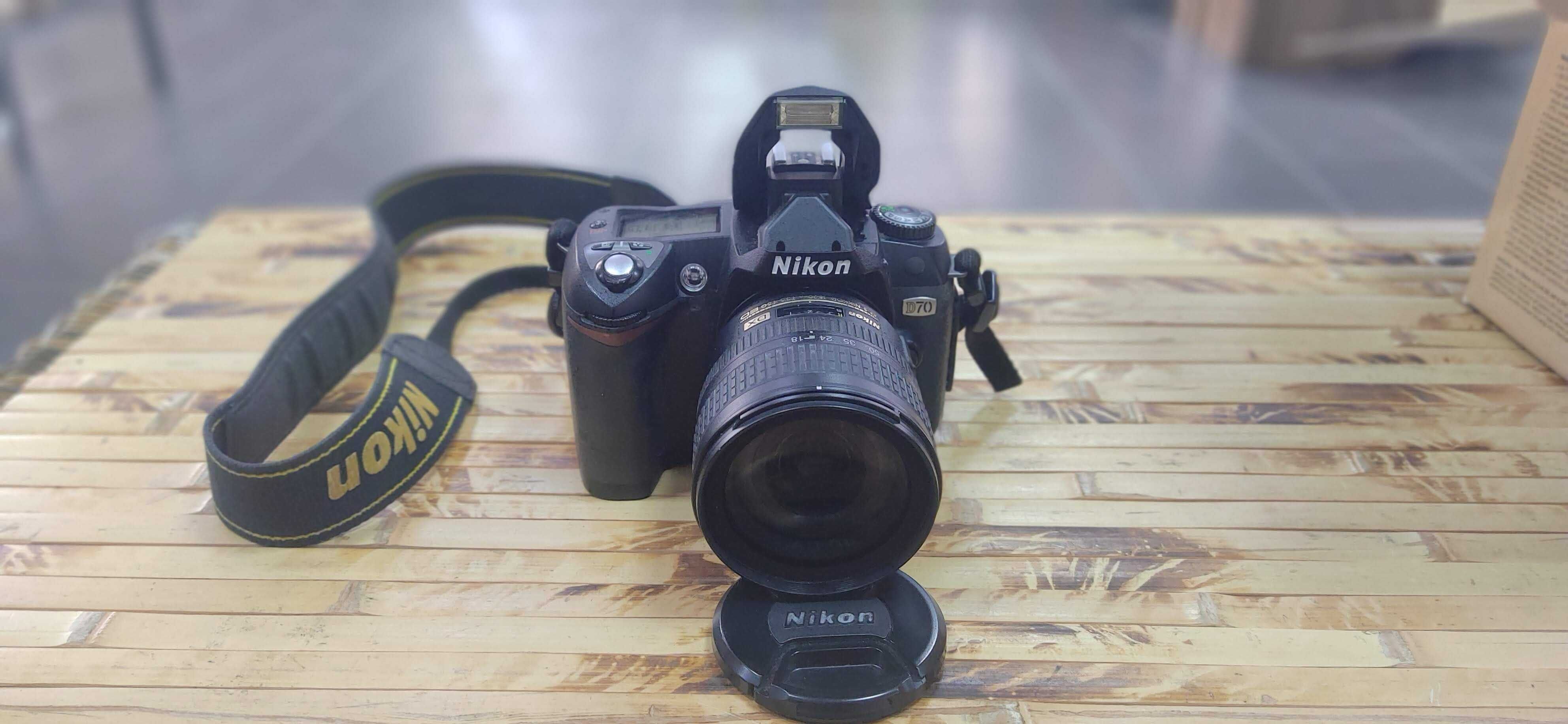 Продам Nikon D70 + об'єктив DX AF-S Nikkor 18-70 mm 1:3.5-4.5
