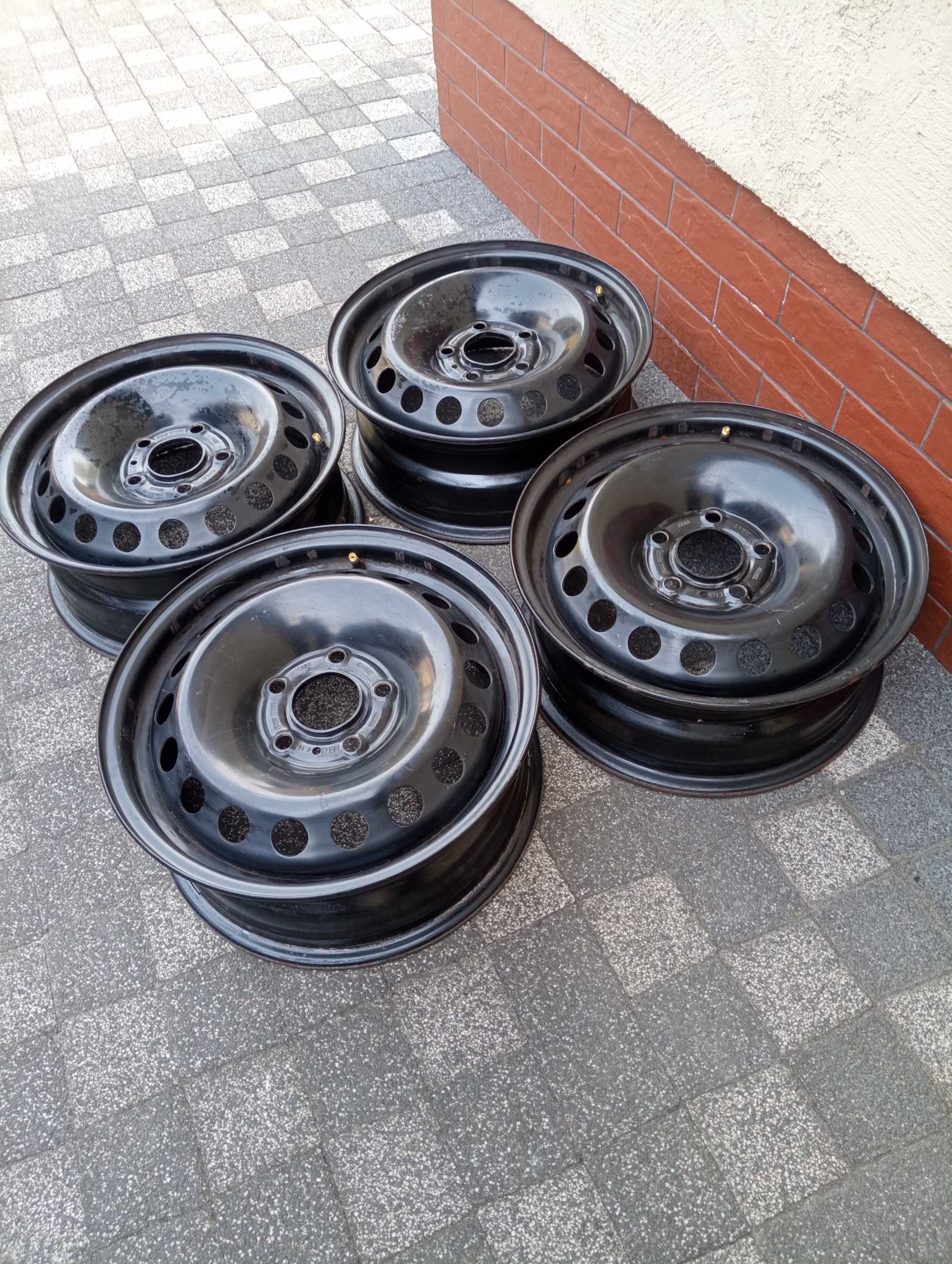 ładne felgi stalowe 15" OPEL, SAAB  5x110