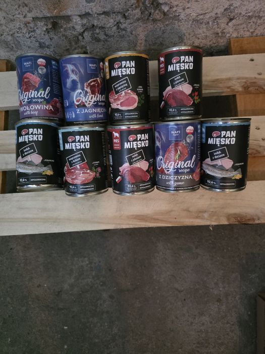 Mokra karma 9  puszek