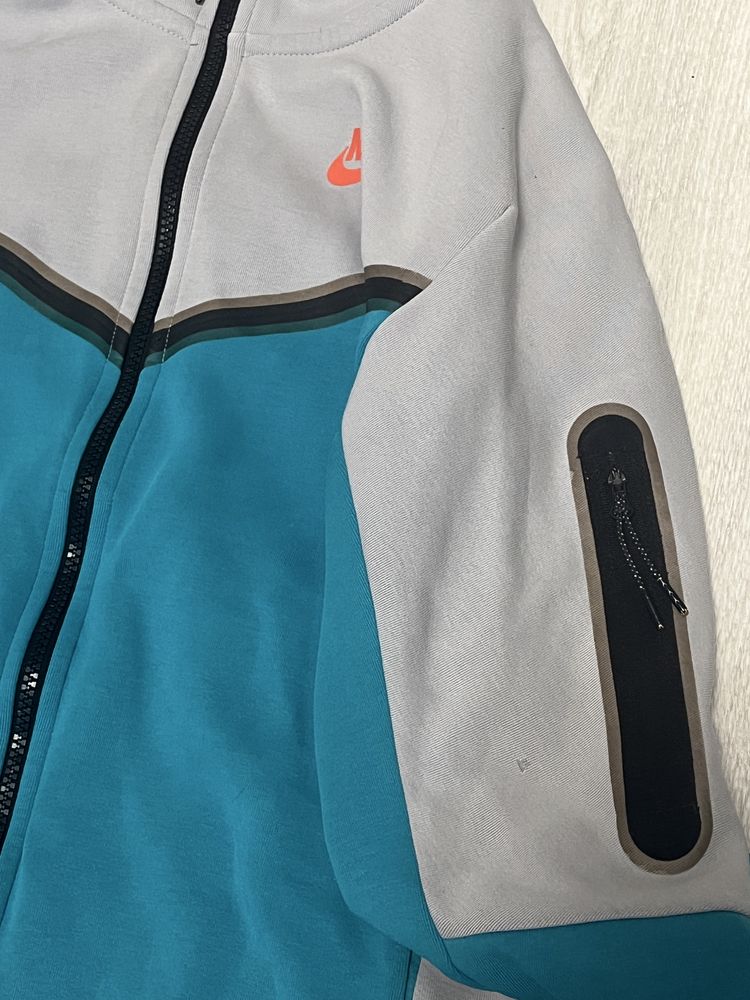 Nike tech fleece