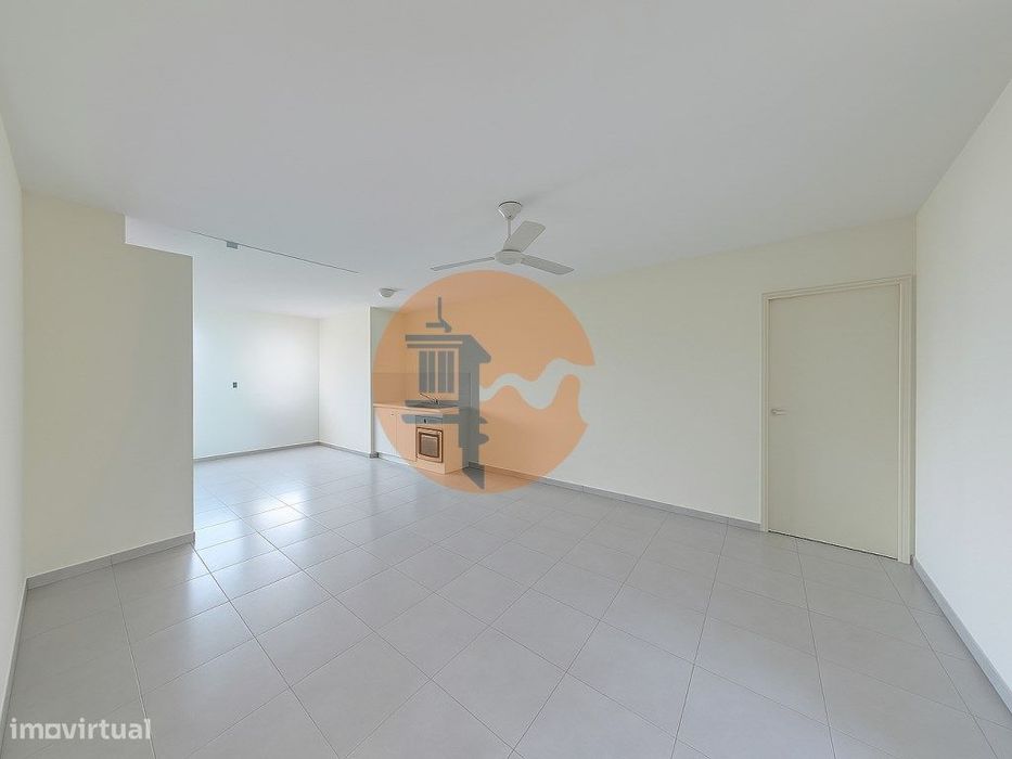 Apartamento T2 com 2 WC no centro Vila Real de Santo António R/chão...