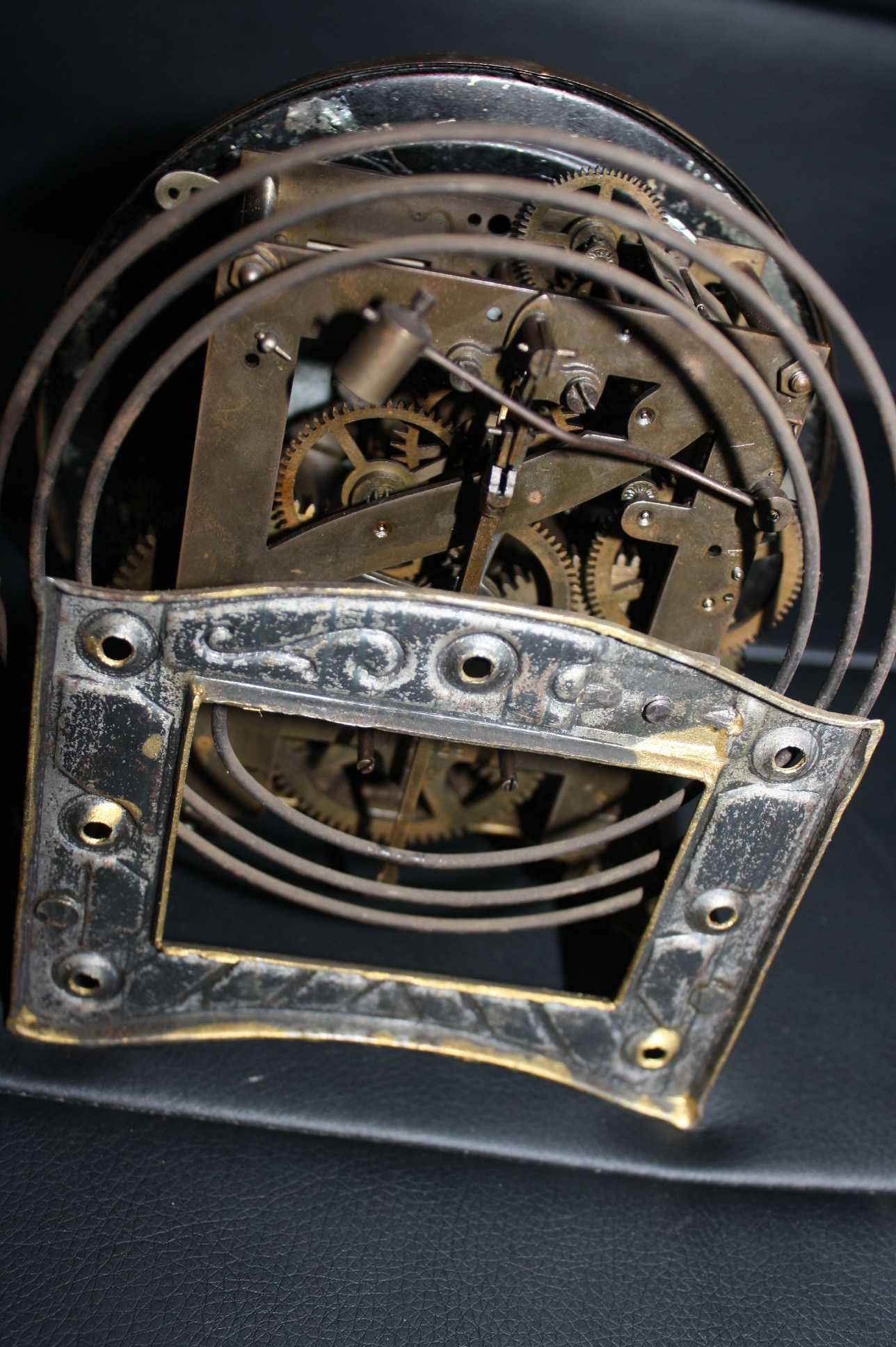 Антиквариат. Настенные часы (clock) немецкой фирмы Kienzle .